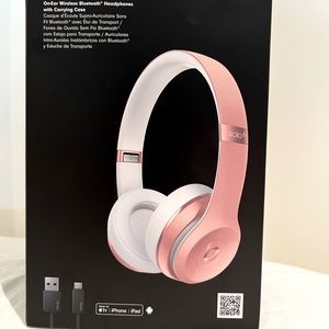 NEW. Beats Solo3 wireless headphone, rose gold